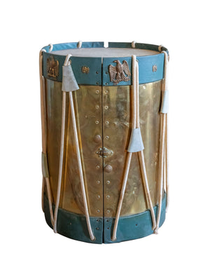 Portable drum-shaped bar