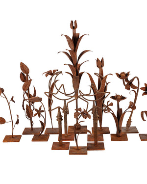 Sculpture en fer avec forme de cactus echinopsis