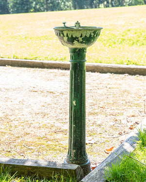 Green iron fountain