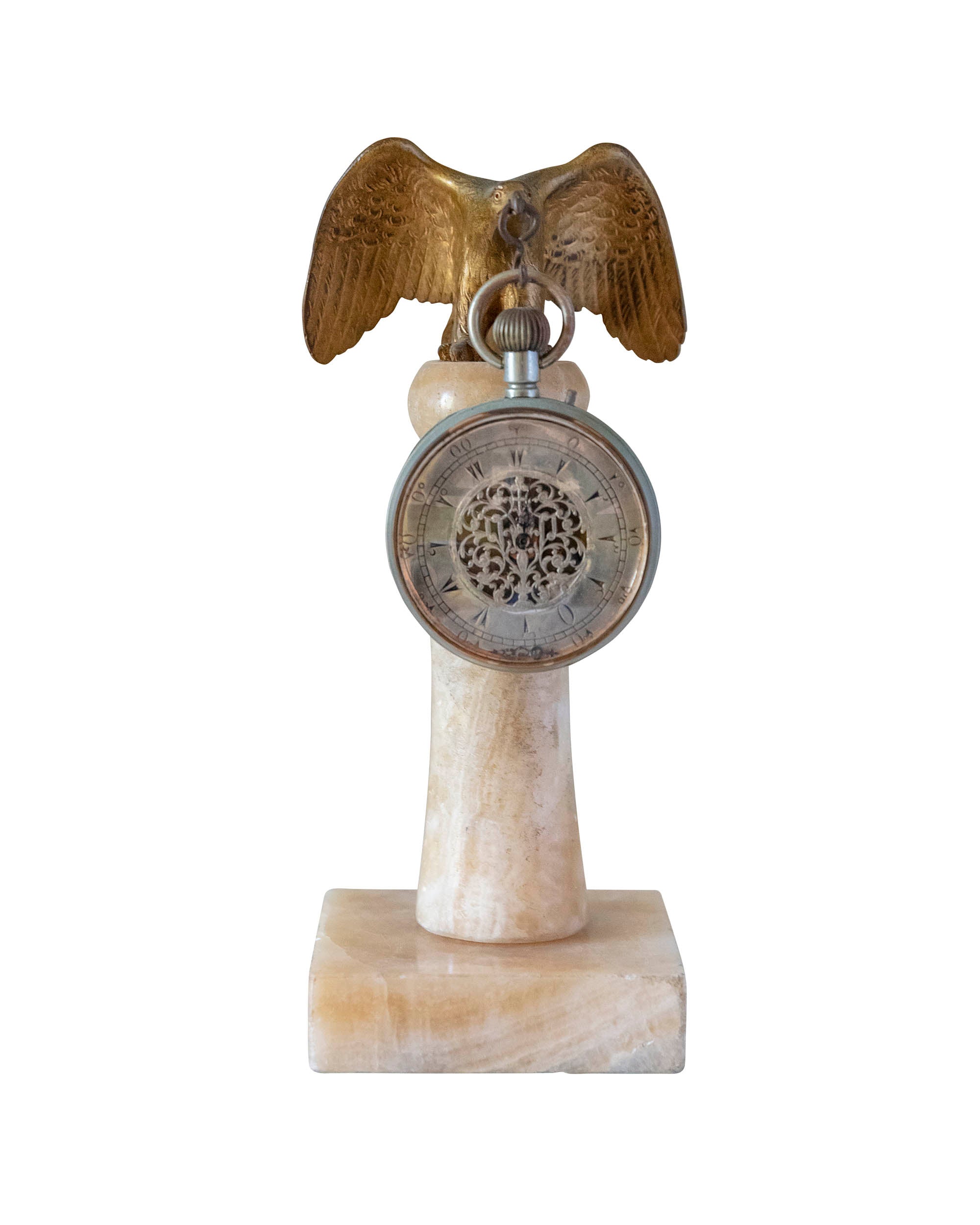 Reloj turco soportado por águila de bronce sobre peana de mármol blanco