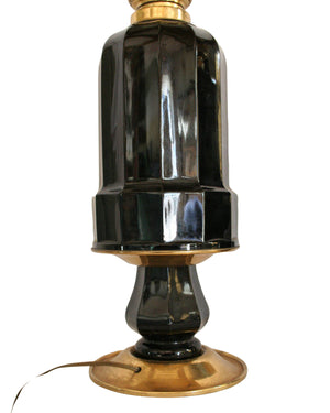Pareja de lámparas de sobremesa realizadas en opalina negra con tres portaluces. Final siglo XIX.
