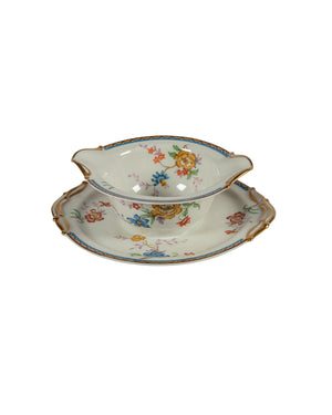 Porcelain tableware from Limoges Bernardaud & Cº with floral motifs. From around 1947. 72 pieces