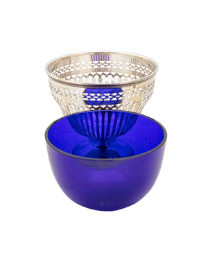 Sugar bowl in blue glass mounted on a silver stand (Minerve)