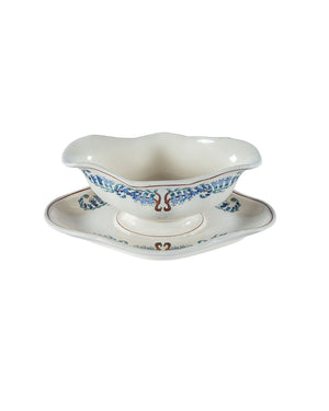 Vajilla de porcelana de Longchamp, modelo “Fresia” (Tierra de Hierro). 113 piezas